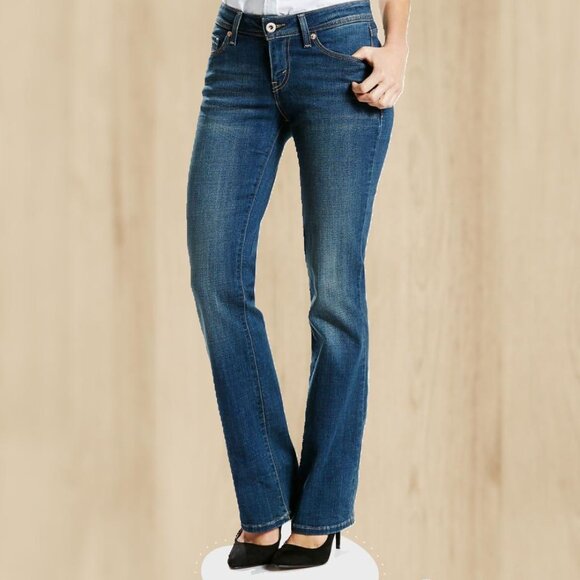 LEVI'S Signature Low Rise Bootcut Jeans👖🐎 - Picture 1 of 5